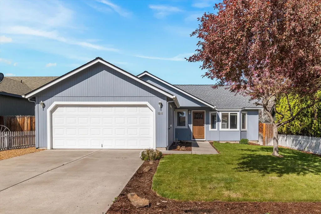 1201 SW 31st Street Redmond OR 97756
