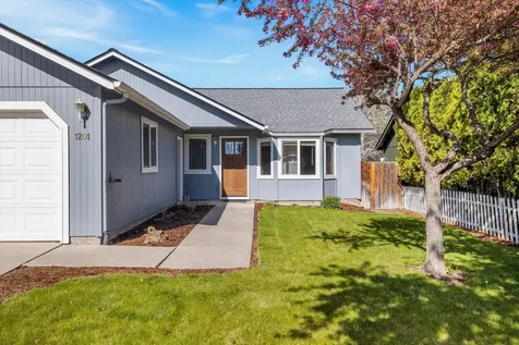 1201 SW 31st Street Redmond OR 97756