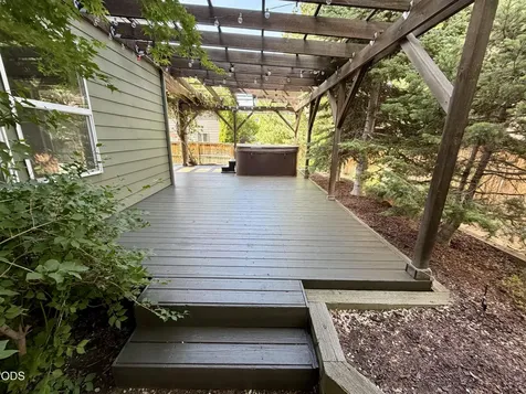 1494 NE Rumgay Lane Bend OR 97701