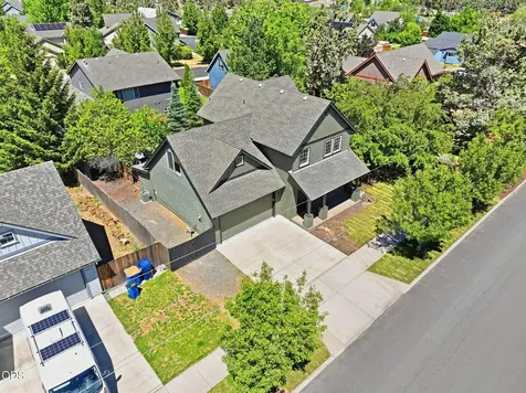 1494 NE Rumgay Lane Bend OR 97701