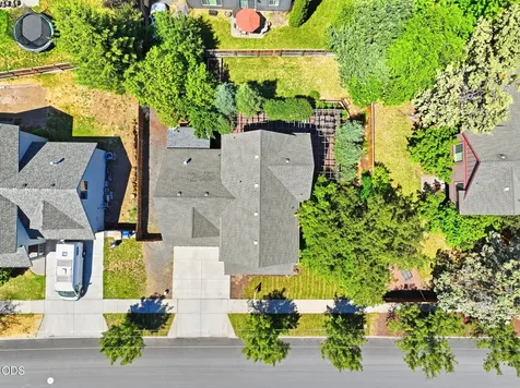 1494 NE Rumgay Lane Bend OR 97701