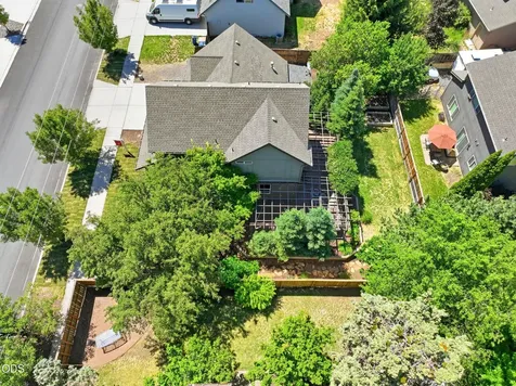 1494 NE Rumgay Lane Bend OR 97701