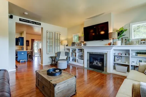 1494 NE Rumgay Lane Bend OR 97701