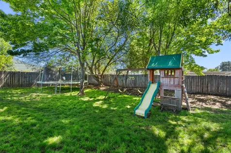 2190 Delta Waters Road Medford OR 97504