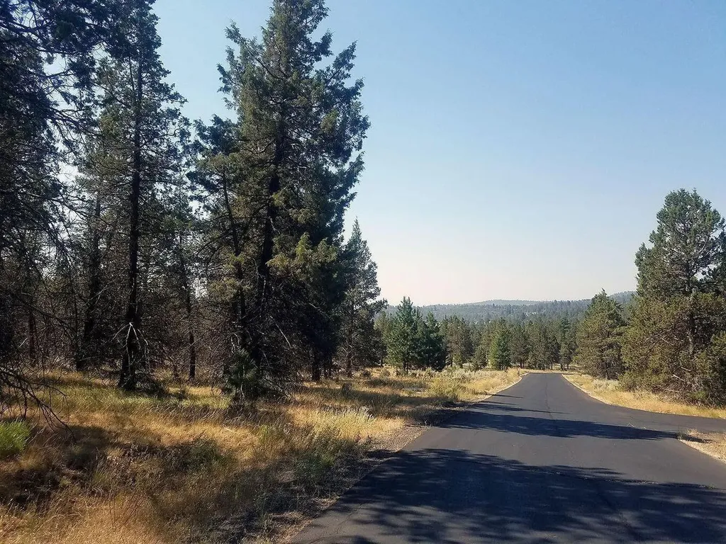 1123 Red Willow Drive Klamath Falls OR 97601