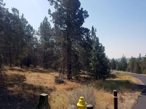 1123 Red Willow Drive Klamath Falls OR 97601