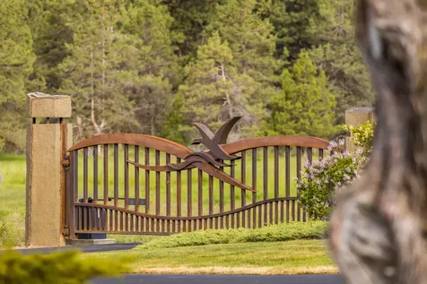 1182 Wheeping Birch Court Klamath Falls OR 97601