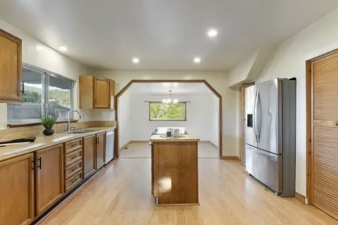 2401 E Fork Road Williams OR 97544