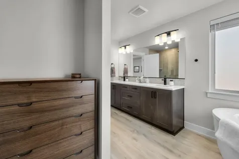 20850 SE Delta Drive Bend OR 97702
