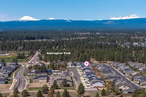 20850 SE Delta Drive Bend OR 97702
