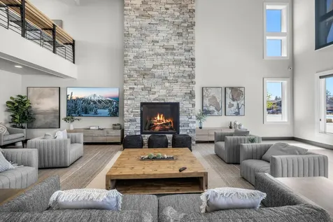20850 SE Delta Drive Bend OR 97702