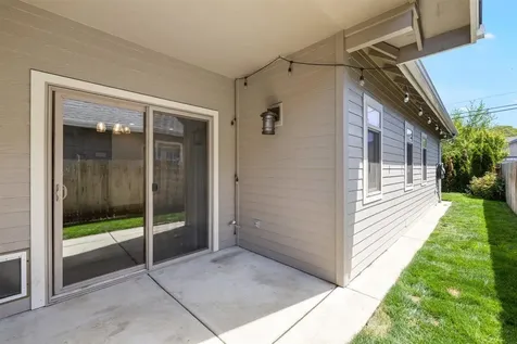 1788 Harbeck Road Grants Pass OR 97527