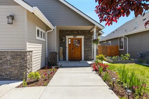 1788 Harbeck Road Grants Pass OR 97527