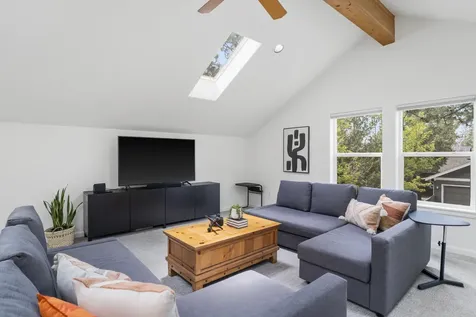 1483 NW John Fremont Street Bend OR 97703
