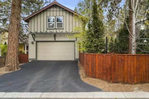 1483 NW John Fremont Street Bend OR 97703