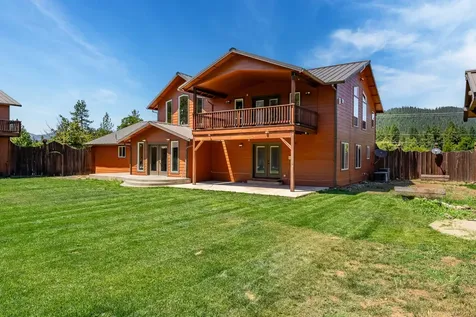 6375 Lake Shore Drive Selma OR 97538