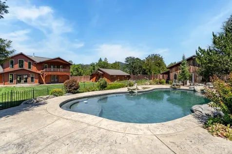 6375 Lake Shore Drive Selma OR 97538