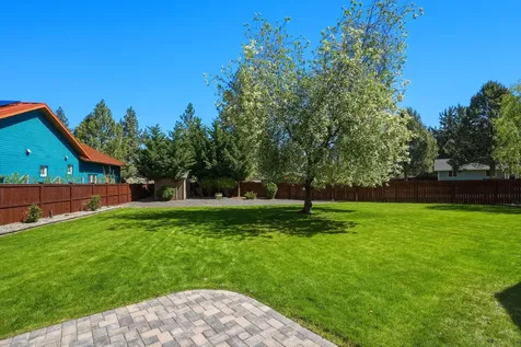 61605 Summer Shade Drive Bend OR 97702