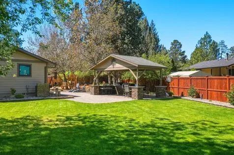 61605 Summer Shade Drive Bend OR 97702