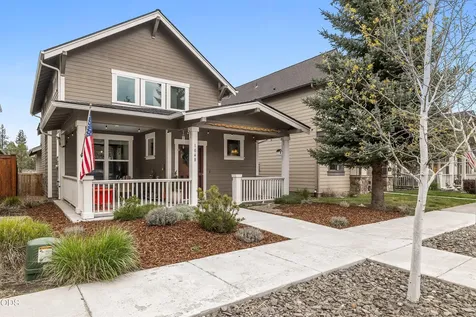 1048 E Black Butte Avenue Sisters OR 97759