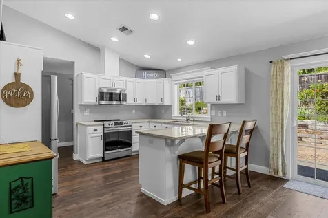 1180 NW F Street Grants Pass OR 97526
