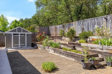 1180 NW F Street Grants Pass OR 97526