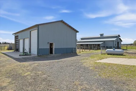66215 Barr Road Bend OR 97703