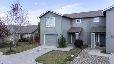 813 SE Kierra Place Madras OR 97741