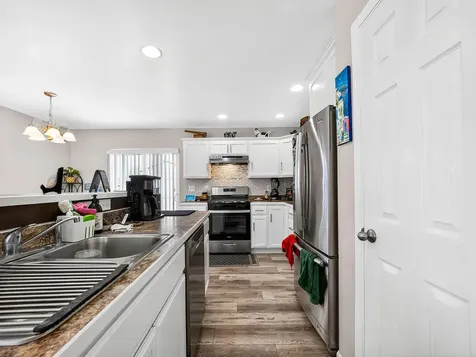 5637 Mickshelly Circle Klamath Falls OR 97603