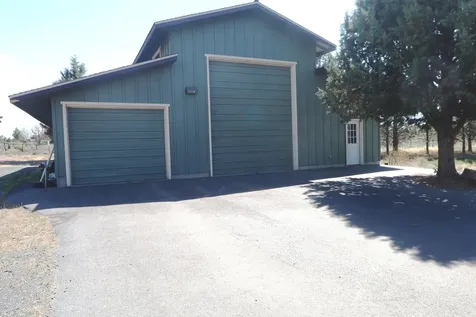 21491 Bear Creek Road Bend OR 97701