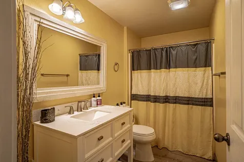 514 Coventry Court Eagle Point OR 97524
