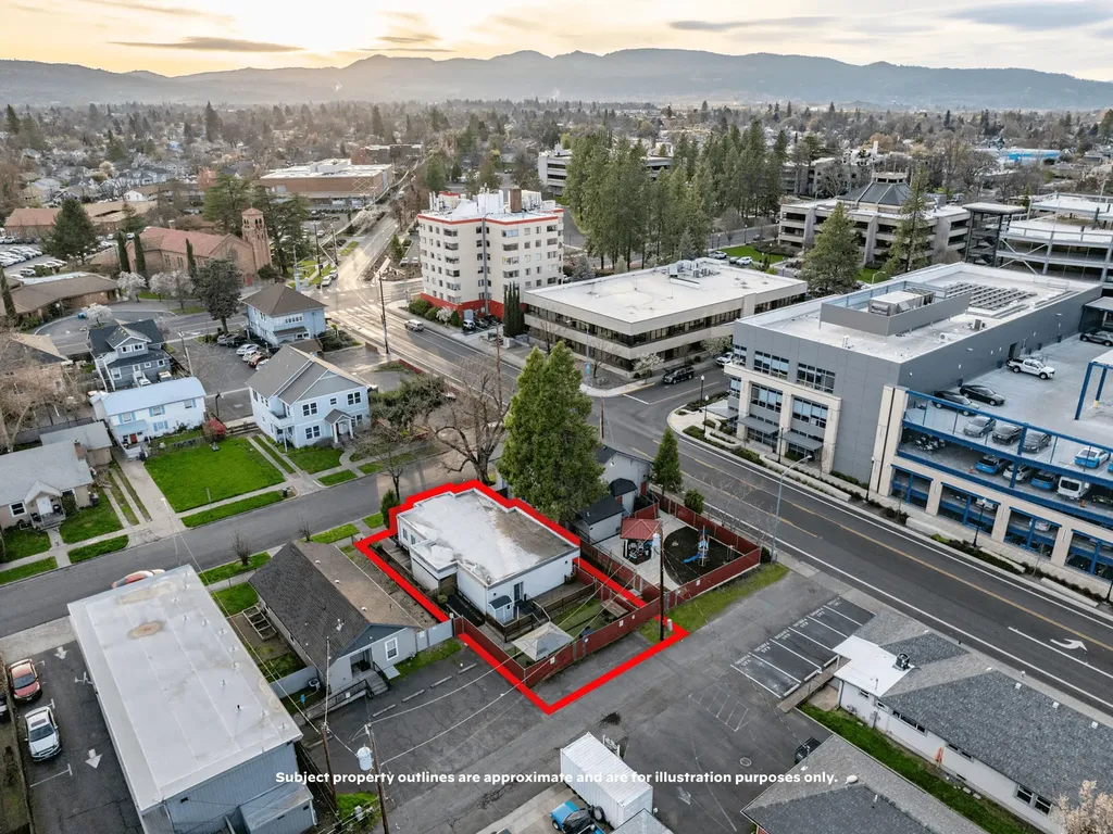 313 S Ivy Street Medford OR 97501