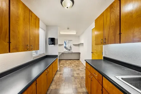 313 S Ivy Street Medford OR 97501