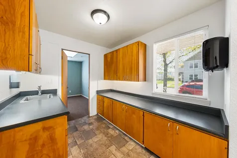 313 S Ivy Street Medford OR 97501