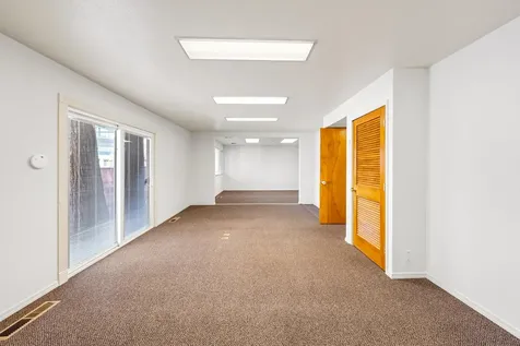 313 S Ivy Street Medford OR 97501