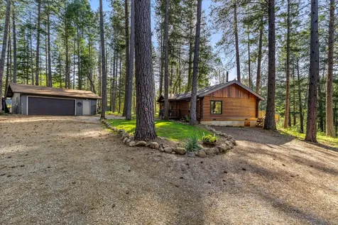 1201 Reeves Creek Road Selma OR 97538