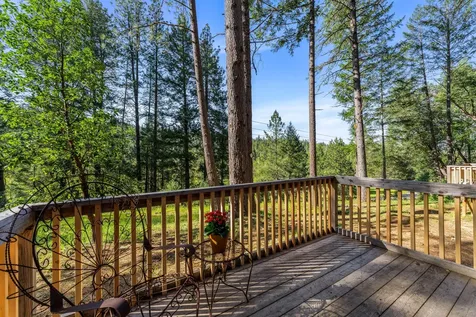 1201 Reeves Creek Road Selma OR 97538