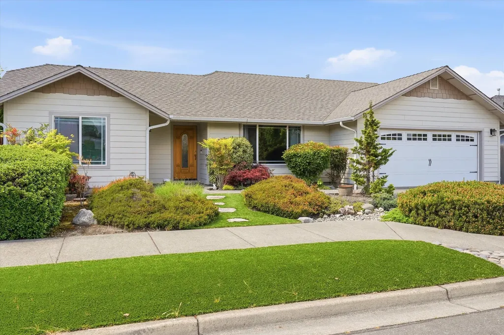 1416 George Tweed Boulevard Grants Pass OR 97527