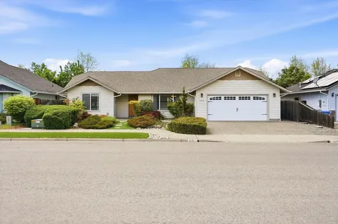 1416 George Tweed Boulevard Grants Pass OR 97527