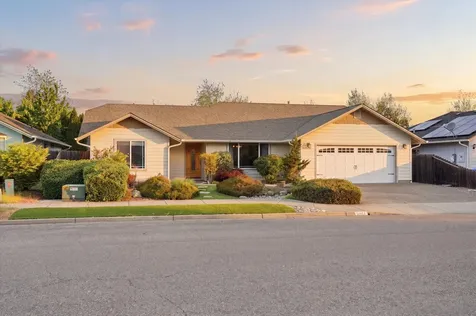 1416 George Tweed Boulevard Grants Pass OR 97527