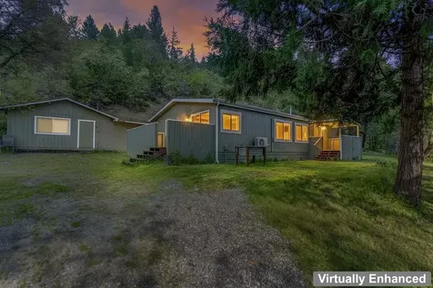 331 Newt Gulch Road Wilderville OR 97543