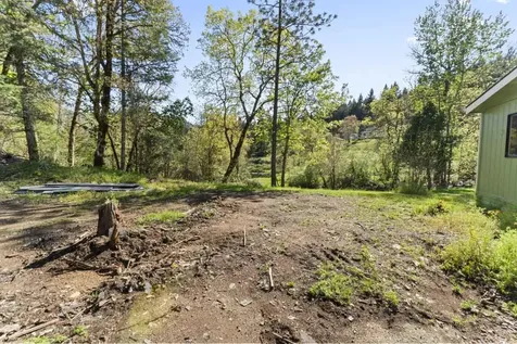 331 Newt Gulch Road Wilderville OR 97543