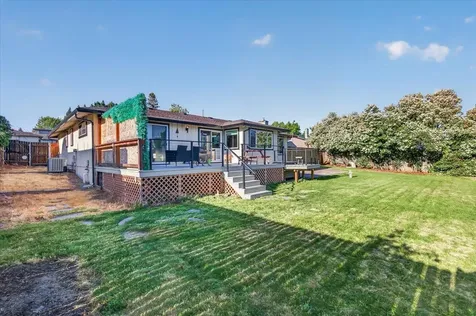 2573 Eaton Drive Medford OR 97504