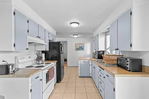 3026 Avenue G White City OR 97503