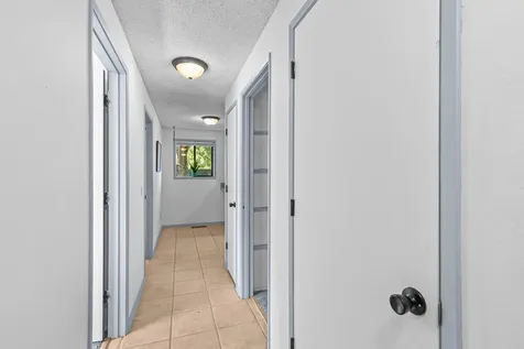 3026 Avenue G White City OR 97503