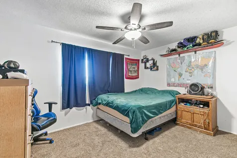 3026 Avenue G White City OR 97503