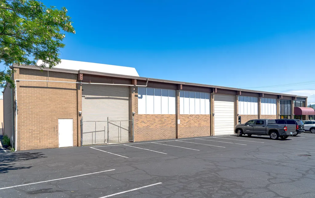 820 S Central Avenue Medford OR 97501
