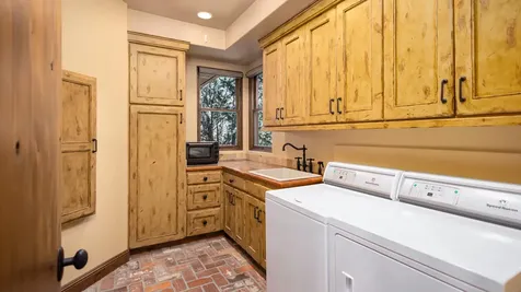 15141 SW Hope Vista Drive Powell Butte OR 97753