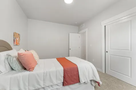 3077 Mount Thielsen Drive Medford OR 97504
