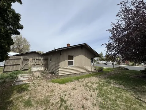 221 NE Idlewood Street Prineville OR 97754